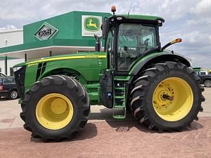 Main image John Deere 8370R 0