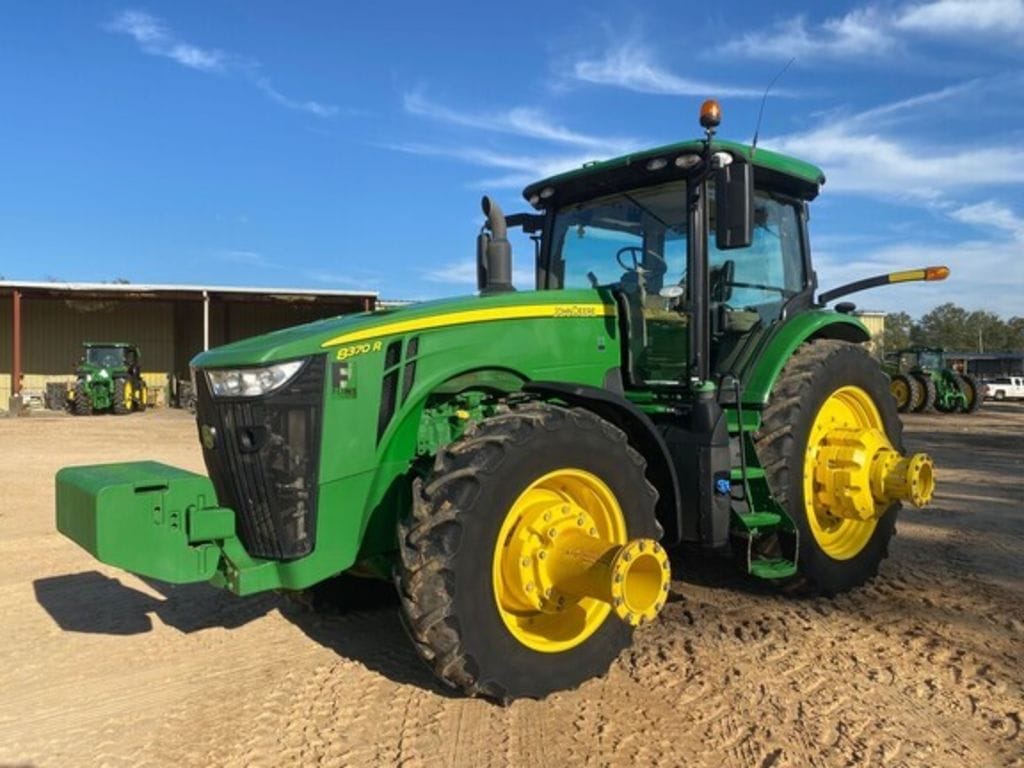 Main image John Deere 8370R
