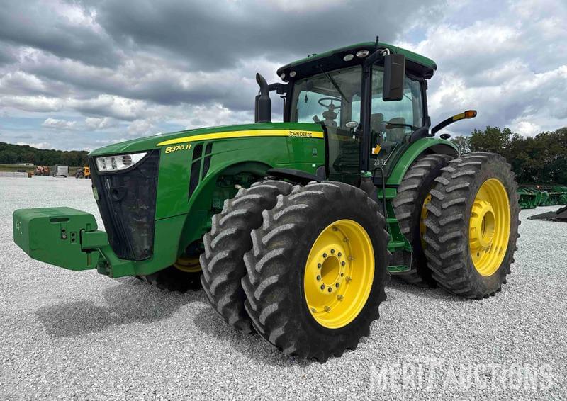 Image of John Deere 8370R Primary image