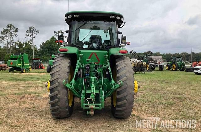Image of John Deere 8370R equipment image 3