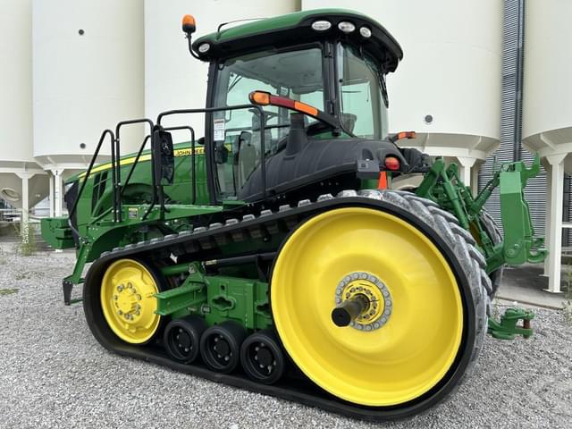 Image of John Deere 8370RT equipment image 4