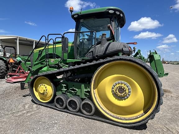 Image of John Deere 8370RT equipment image 2