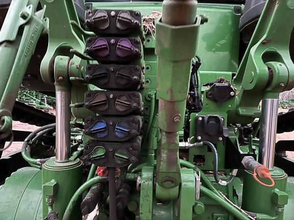 Image of John Deere 8370RT equipment image 3