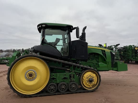 Image of John Deere 8370RT equipment image 3