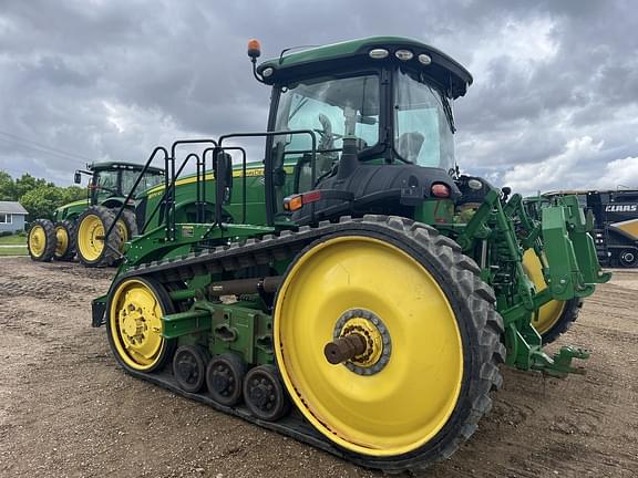 Image of John Deere 8370RT equipment image 3