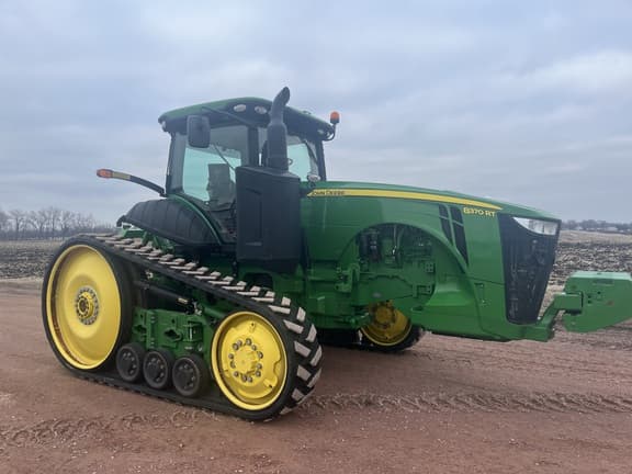 Image of John Deere 8370RT equipment image 1