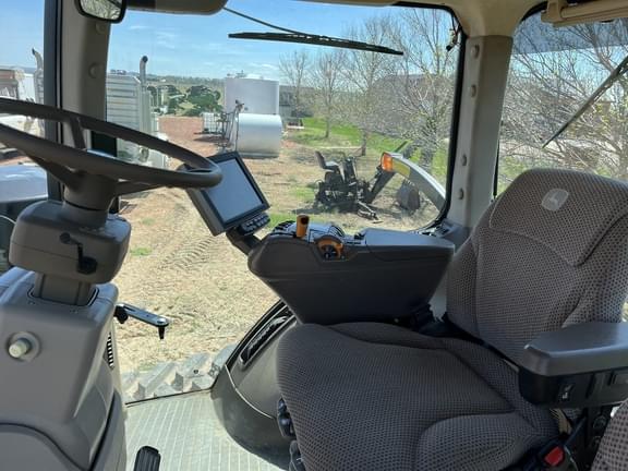 Image of John Deere 8370RT equipment image 4