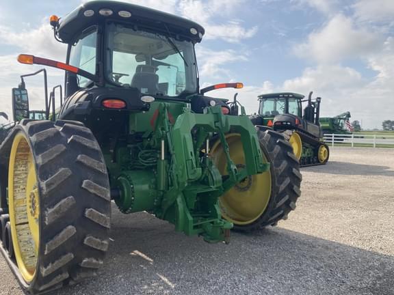 Image of John Deere 8370RT equipment image 2