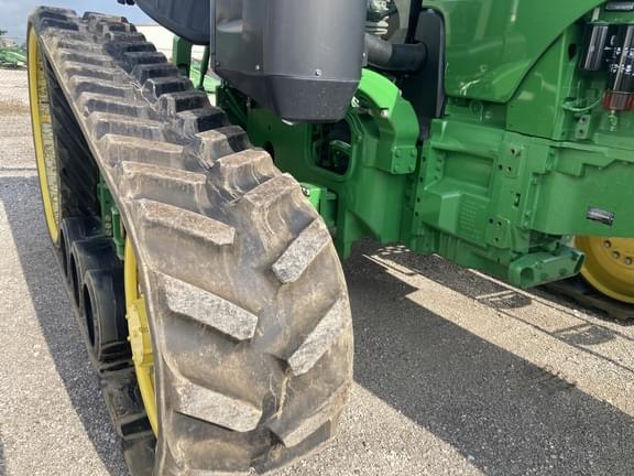 Image of John Deere 8370RT equipment image 4