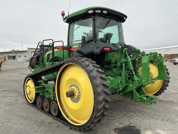 Image of John Deere 8370RT equipment image 2