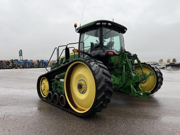 Image of John Deere 8370RT equipment image 2