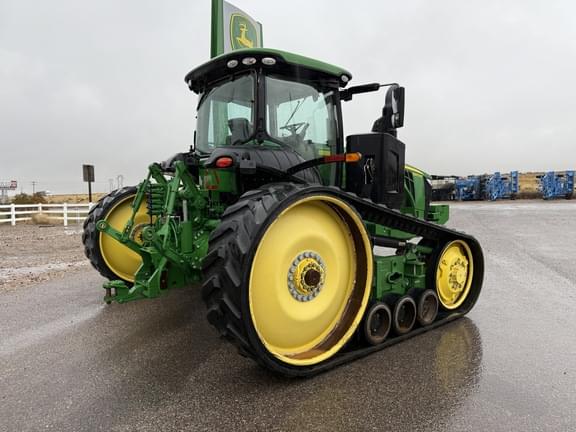 Image of John Deere 8370RT equipment image 4