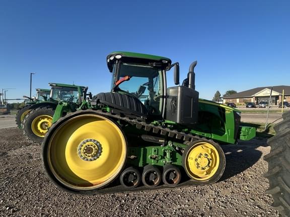 Image of John Deere 8370RT equipment image 3