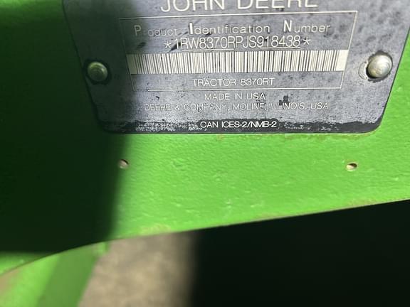 Image of John Deere 8370RT equipment image 3
