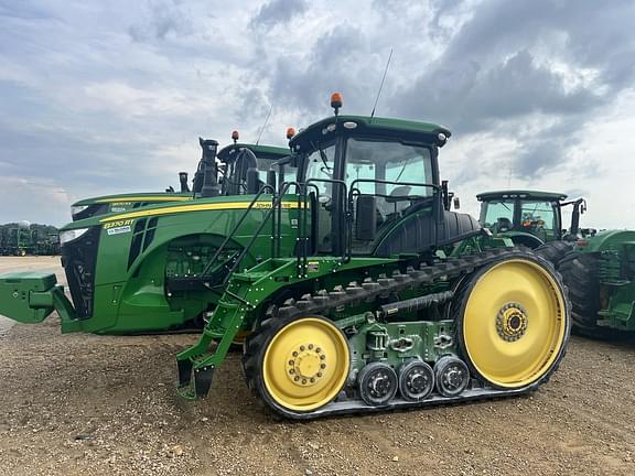 Image of John Deere 8370RT equipment image 1