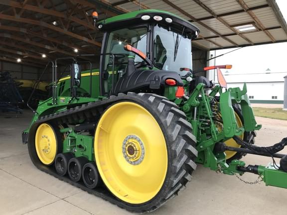Image of John Deere 8370RT equipment image 3