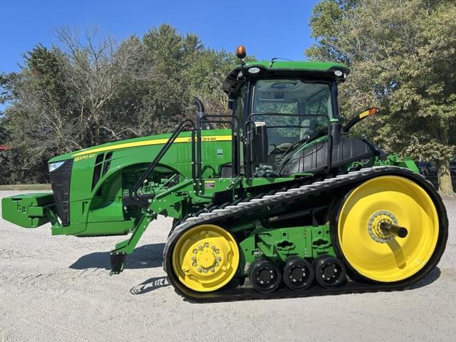 Image of John Deere 8370RT equipment image 2