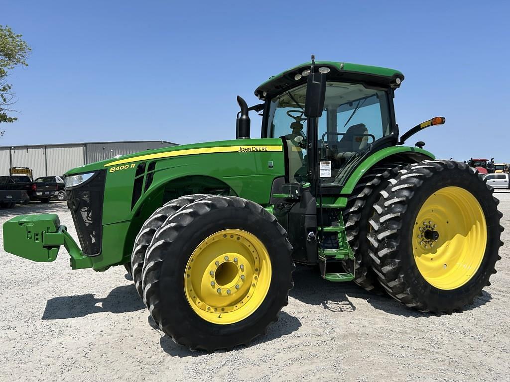 Image of John Deere 8400R Primary image