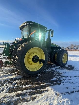 Image of John Deere 8400R equipment image 3