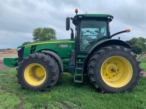 Main image John Deere 8400R