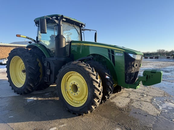 2018 John Deere 8400R Equipment Image0