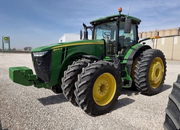 2018 John Deere 8400R Equipment Image0