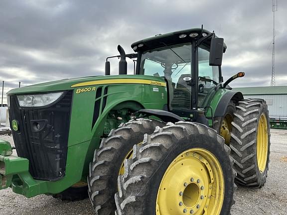 Image of John Deere 8400R Primary image