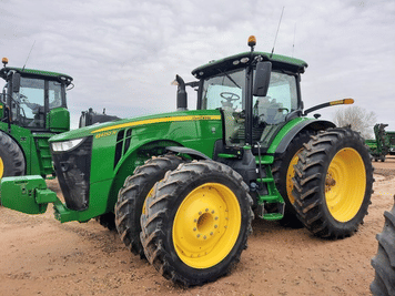 Main image John Deere 8400R