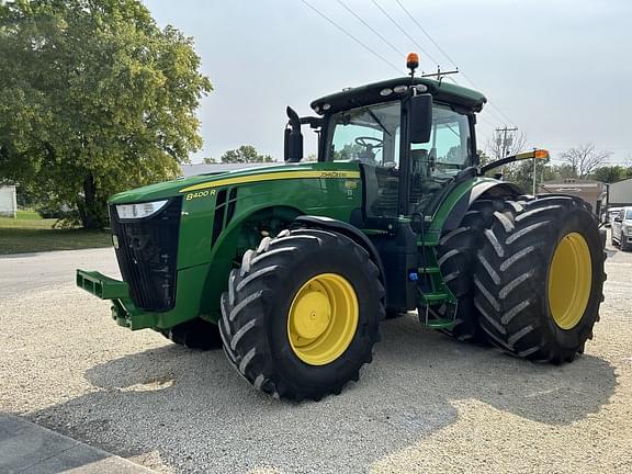 Image of John Deere 8400R equipment image 3