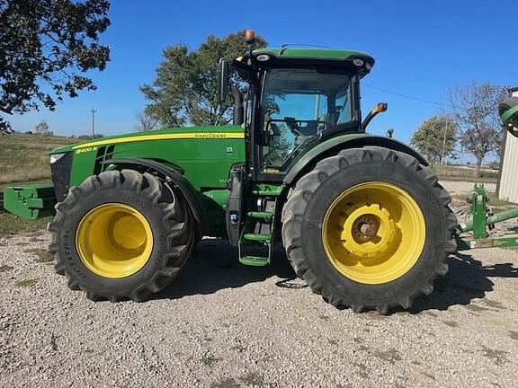 Image of John Deere 8400R Primary image