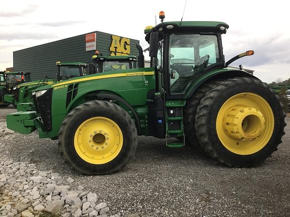 Image of John Deere 8400R equipment image 1