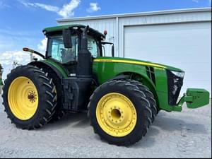 2018 John Deere 8400R Image