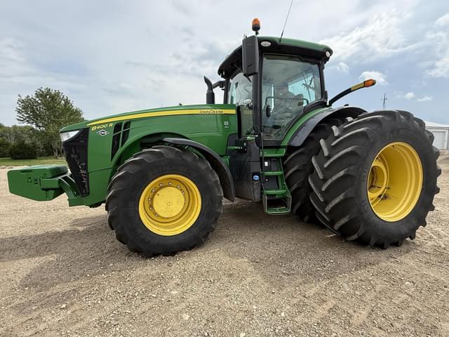 Image of John Deere 8400R equipment image 4