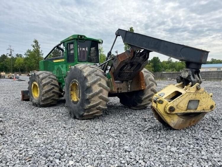 2018 John Deere 848L Equipment Image0