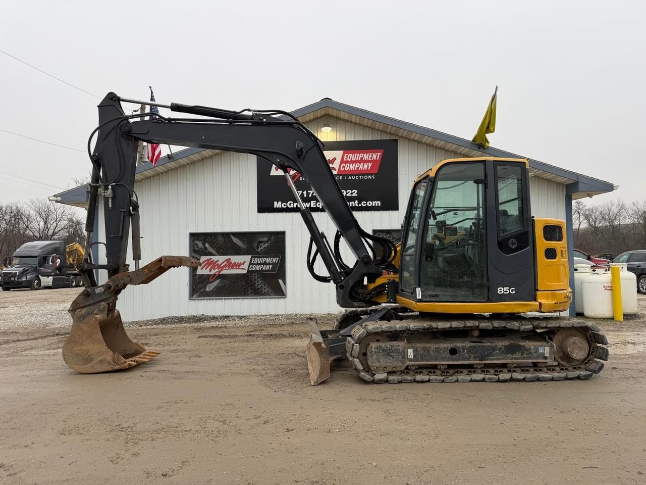 2018 John Deere 85G Equipment Image0