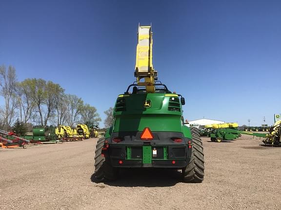 Image of John Deere 8600i equipment image 4