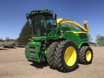 Main image John Deere 8600