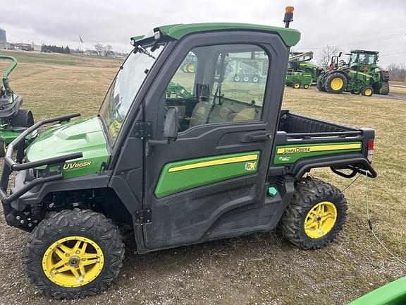 Image of John Deere XUV 865R Primary image