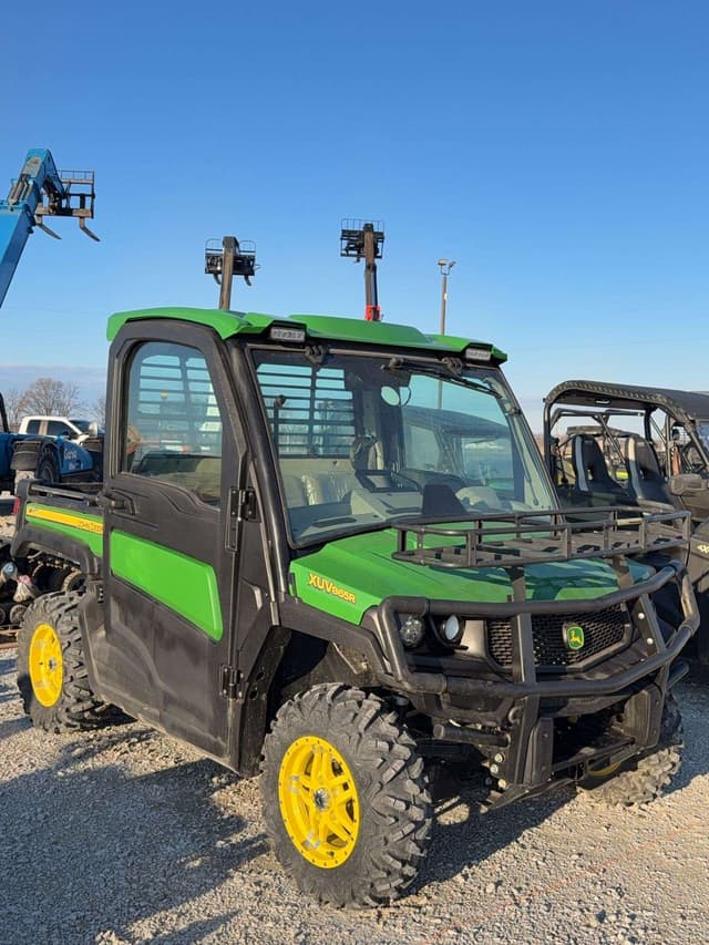 Image of John Deere XUV 865R equipment image 3