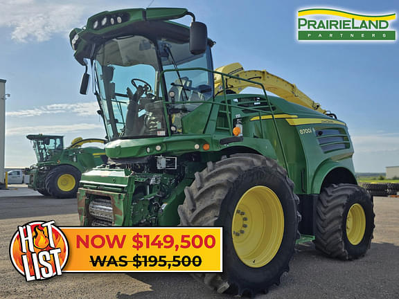 Image of John Deere 8700i Primary image