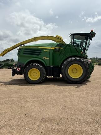 Image of John Deere 8800 equipment image 4