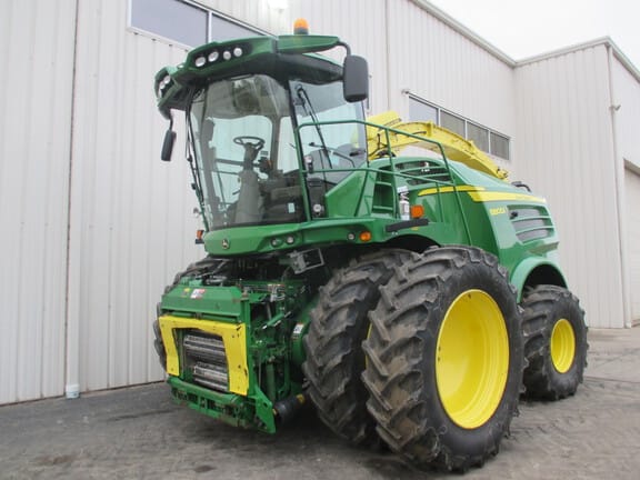 Main image John Deere 8800i