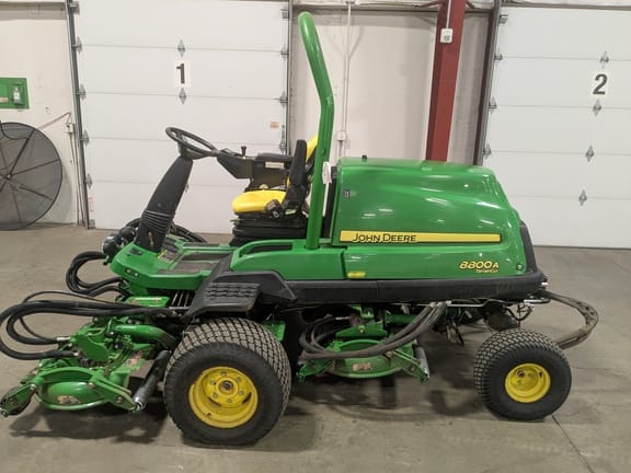 2018 John Deere 8800A Equipment Image0