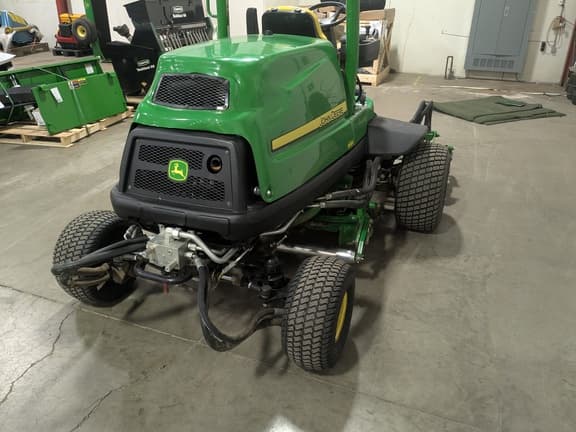 Image of John Deere 8800A equipment image 2