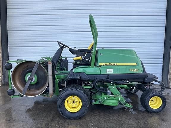 Image of John Deere 9009A Primary image