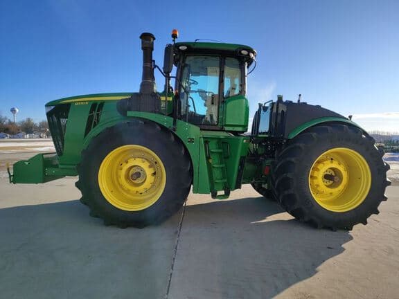 Image of John Deere 9370R equipment image 1
