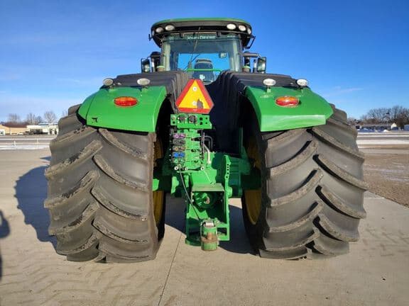 Image of John Deere 9370R equipment image 3