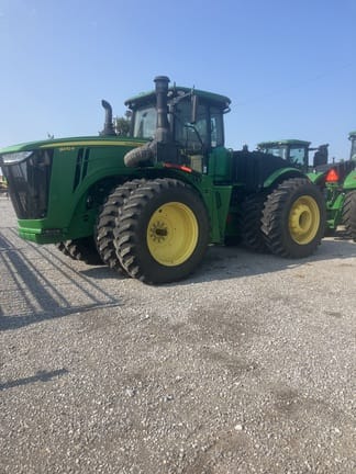 2018 John Deere 9370R Equipment Image0