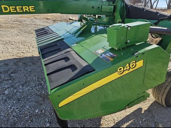 Image of John Deere 946 Primary image