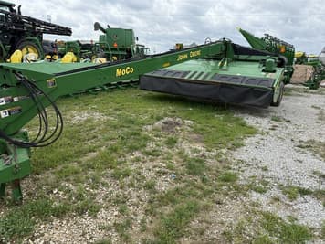 Main image John Deere 946